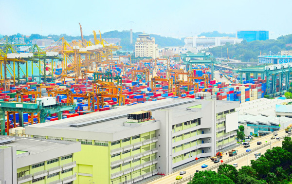 Three reasons why the Singapore industrial en bloc market remains a hit